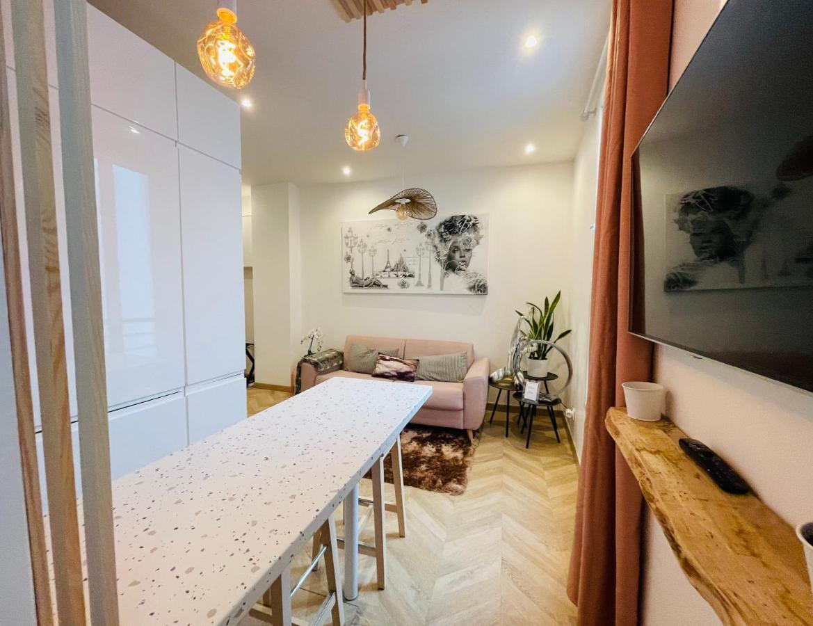 Le Nid Douillet De Patricia Appartement Parijs Buitenkant foto