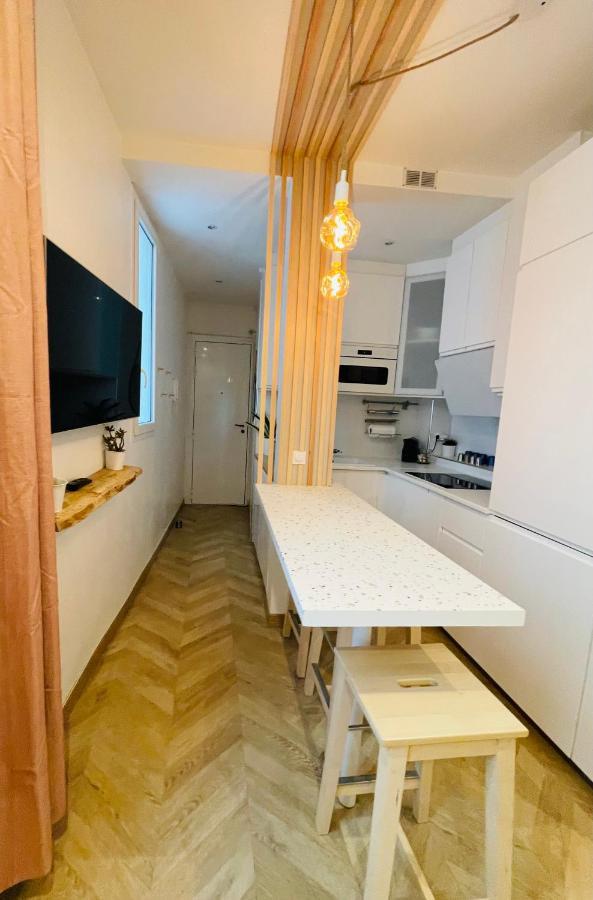 Le Nid Douillet De Patricia Appartement Parijs Buitenkant foto