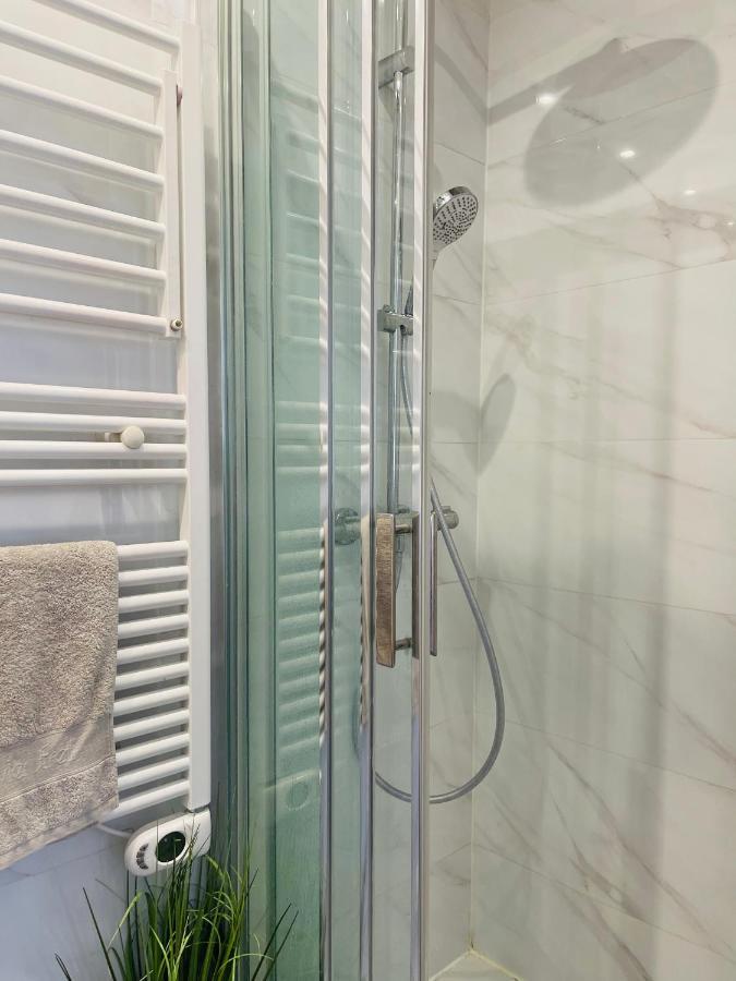 Le Nid Douillet De Patricia Appartement Parijs Buitenkant foto